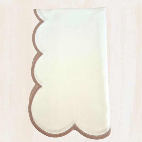 Biscuit Scallop Edge Napkin