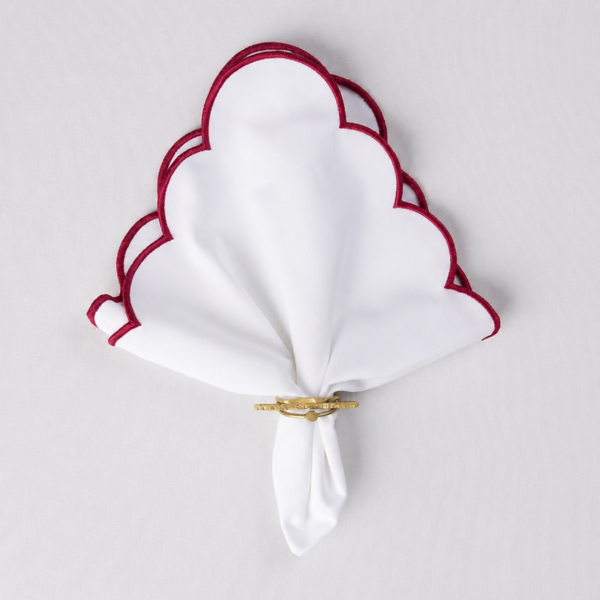 Pinot Scallop Edge Napkin