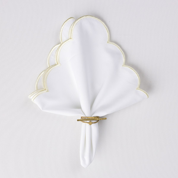 Butter Scallop Edge Napkin
